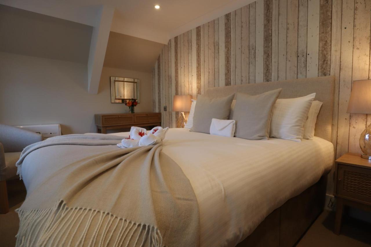 Le Pommier Hotel Castel Ngoại thất bức ảnh