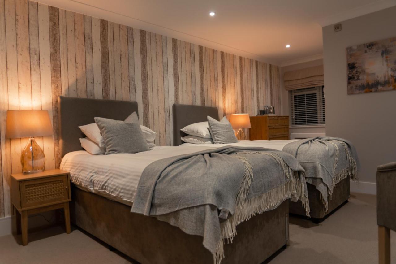 Le Pommier Hotel Castel Ngoại thất bức ảnh